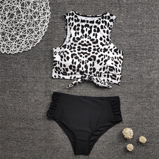 Bikini Leo Wild